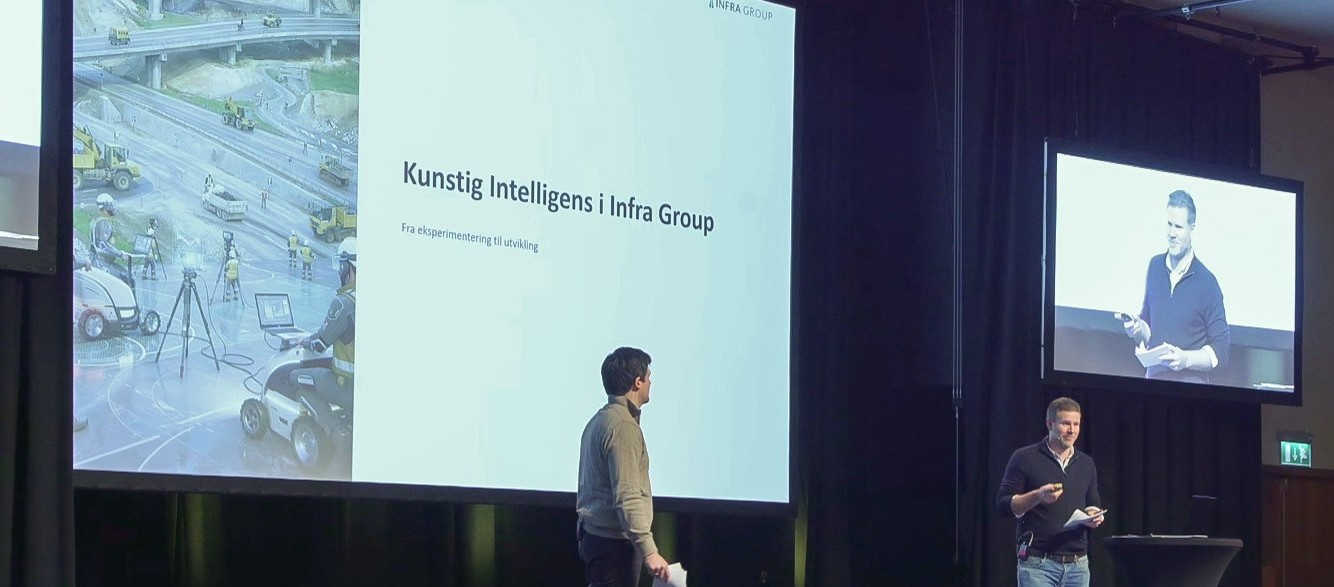 Eirik og Øyvind på scenen — «Kunstig Intelligens i Infra Group»